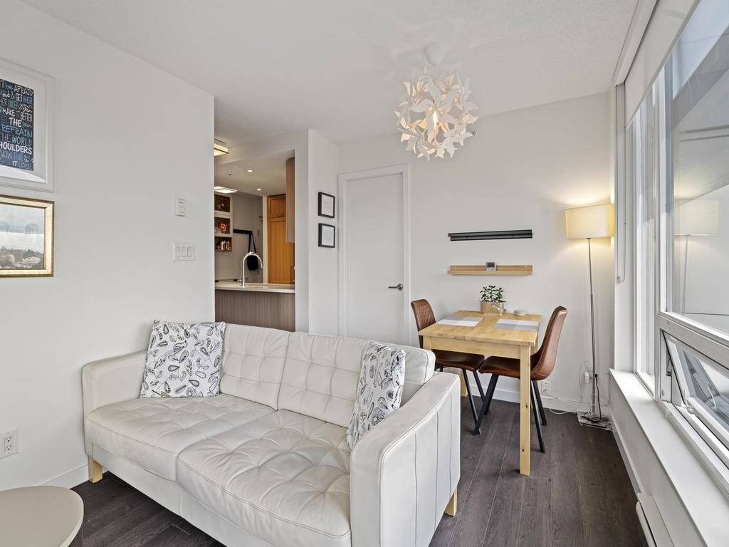 Listing Image for R3066191