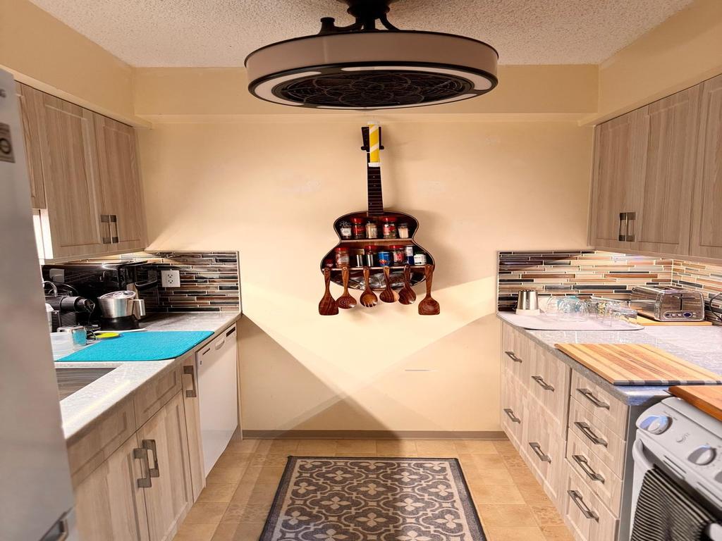 Listing Image for R3066282