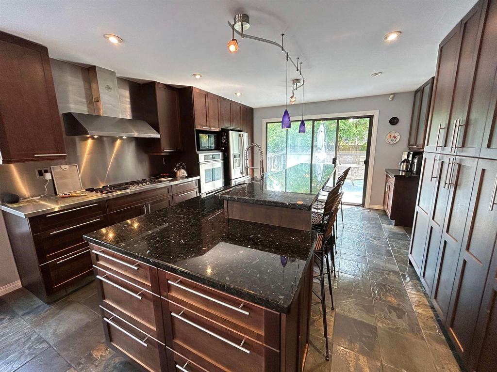 Listing Image for R3066289