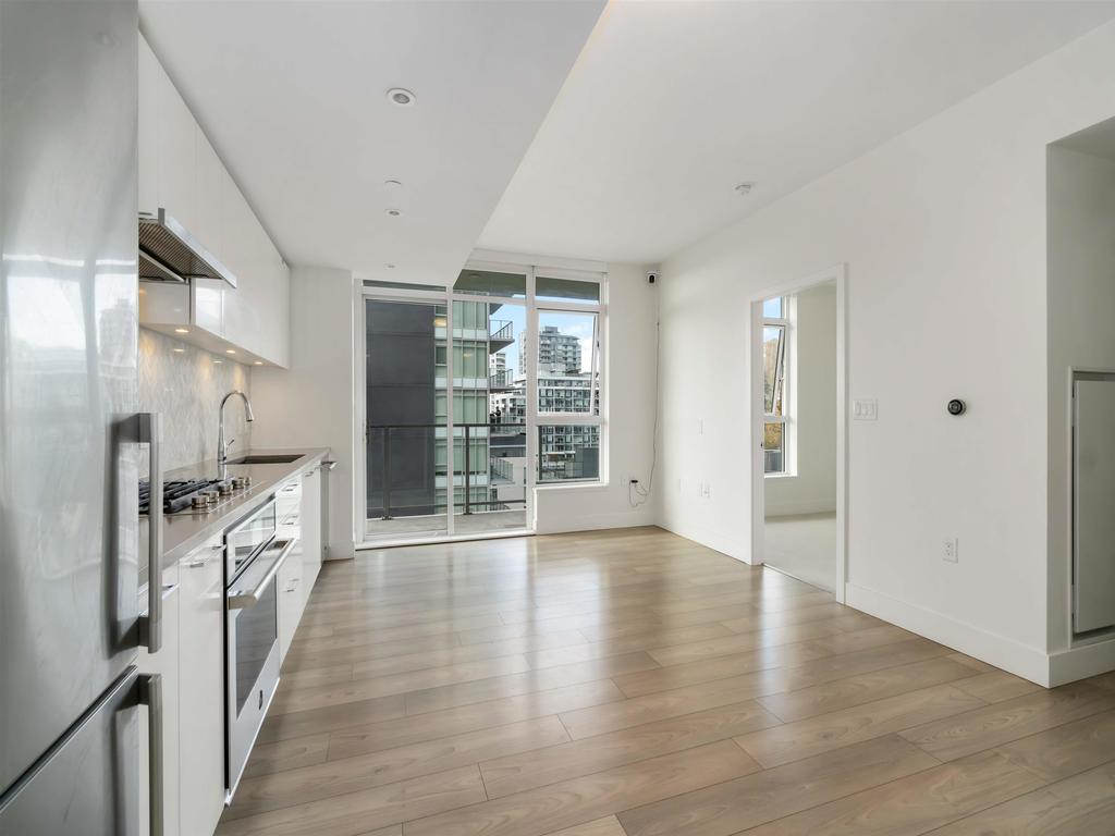 Listing Image for R3066335