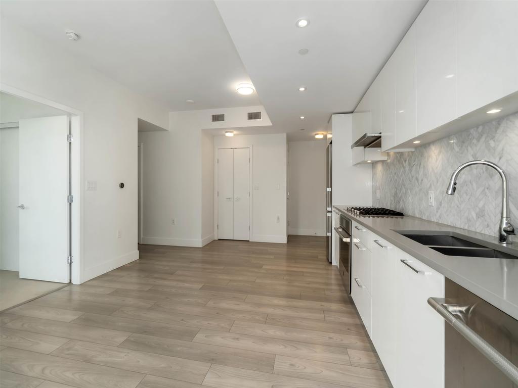 Listing Image for R3066335