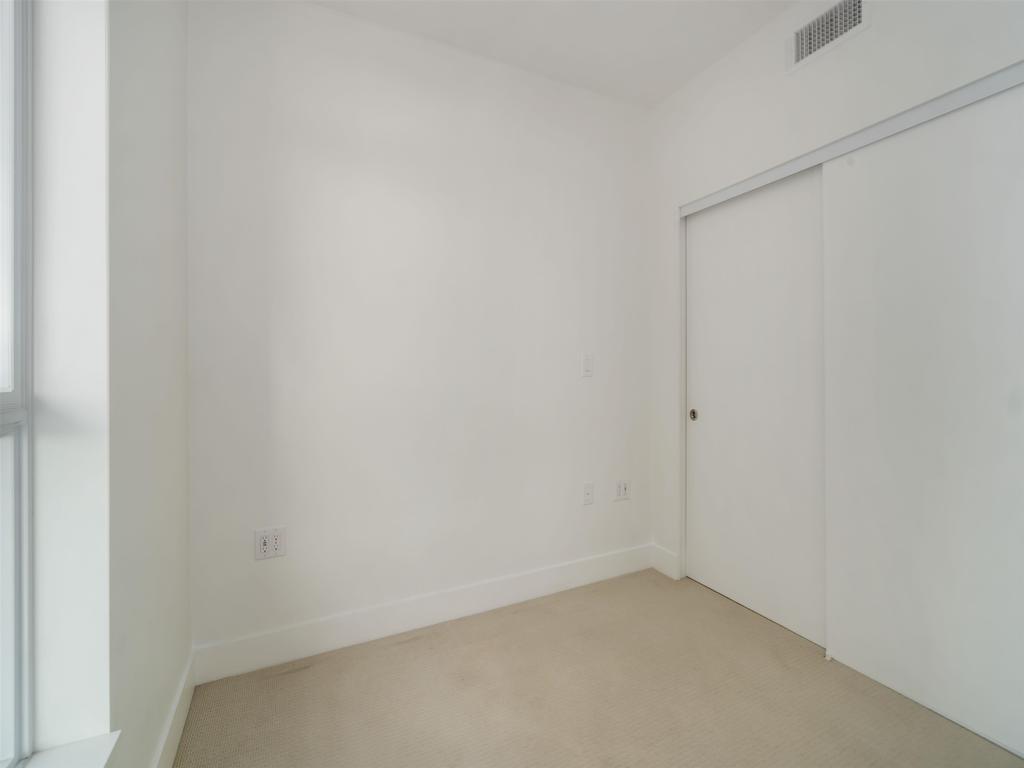 Listing Image for R3066335