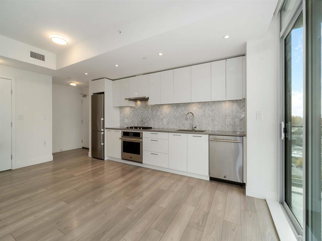 Listing Image for R3066335