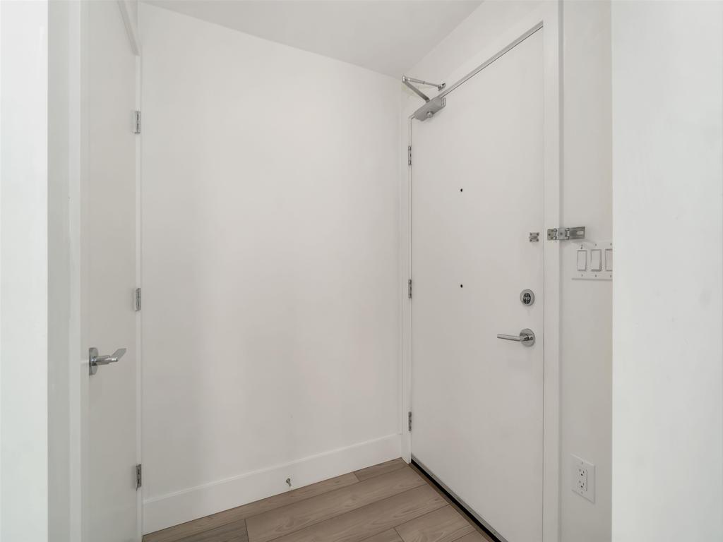 Listing Image for R3066335