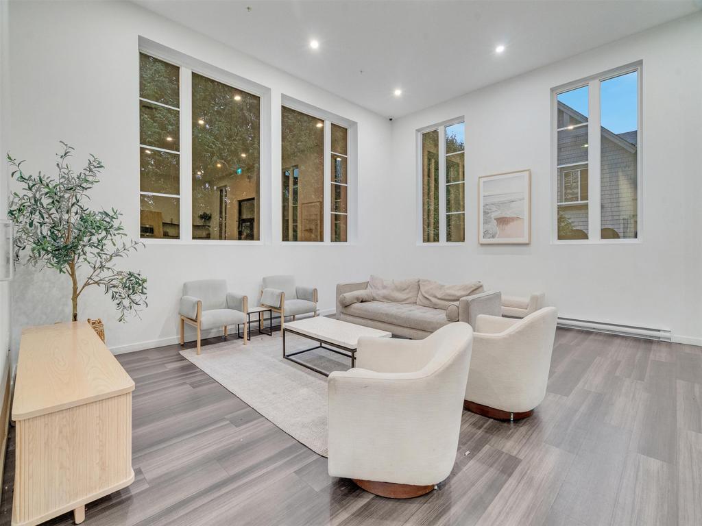 Listing Image for R3066540