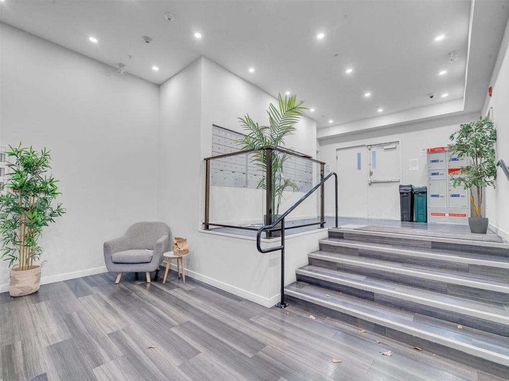 Listing Image for R3066540