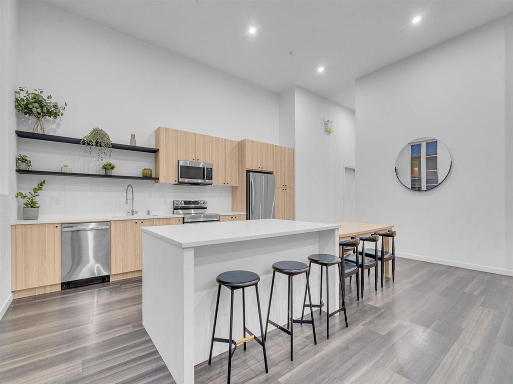 Listing Image for R3066540