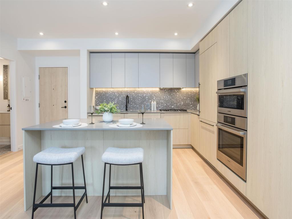 Listing Image for R3066640