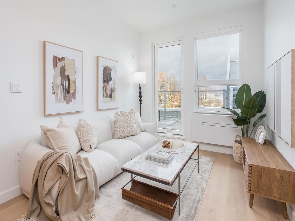 Listing Image for R3066640