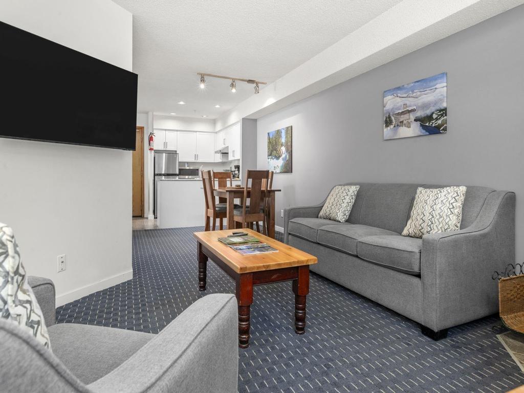 Listing Image for R3066868