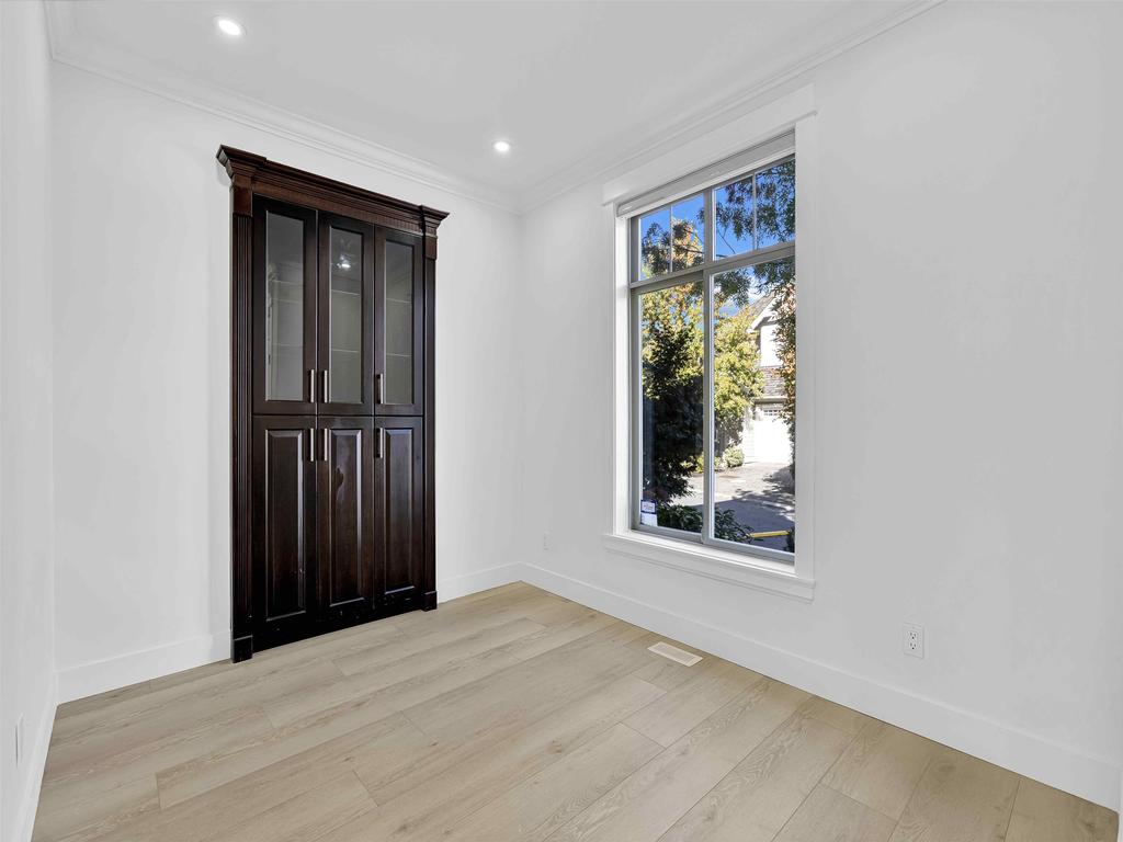 Listing Image for R3066975