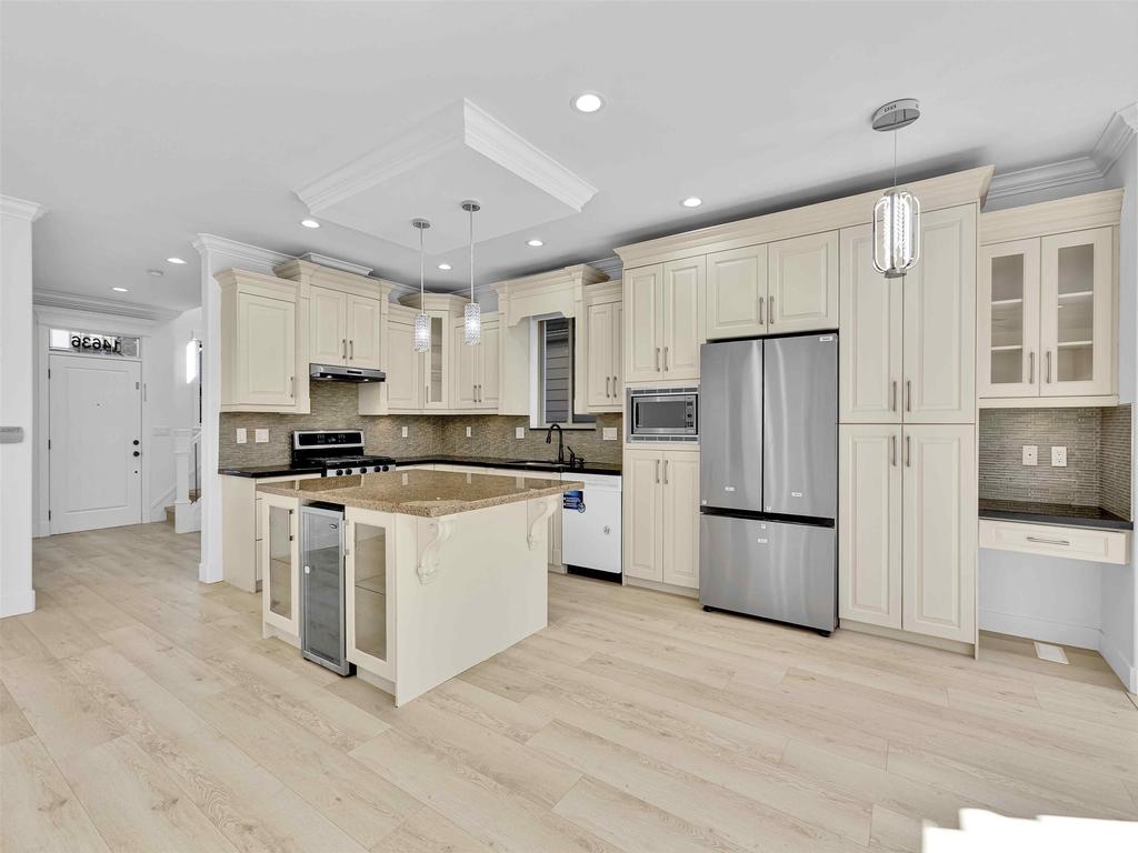 Listing Image for R3066975