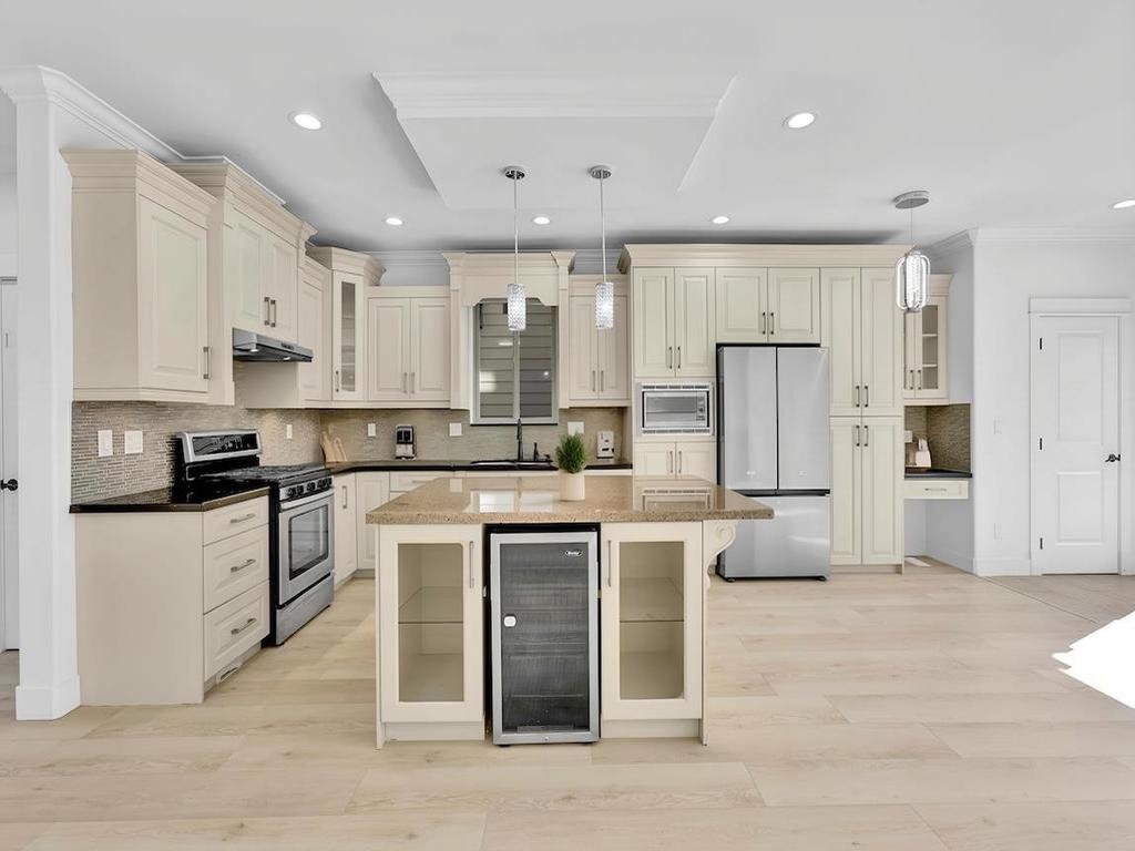 Listing Image for R3066975