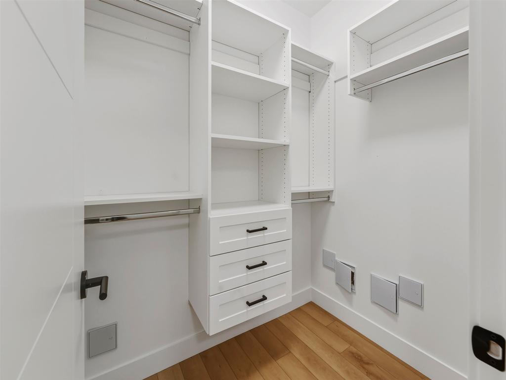 Listing Image for R3067015