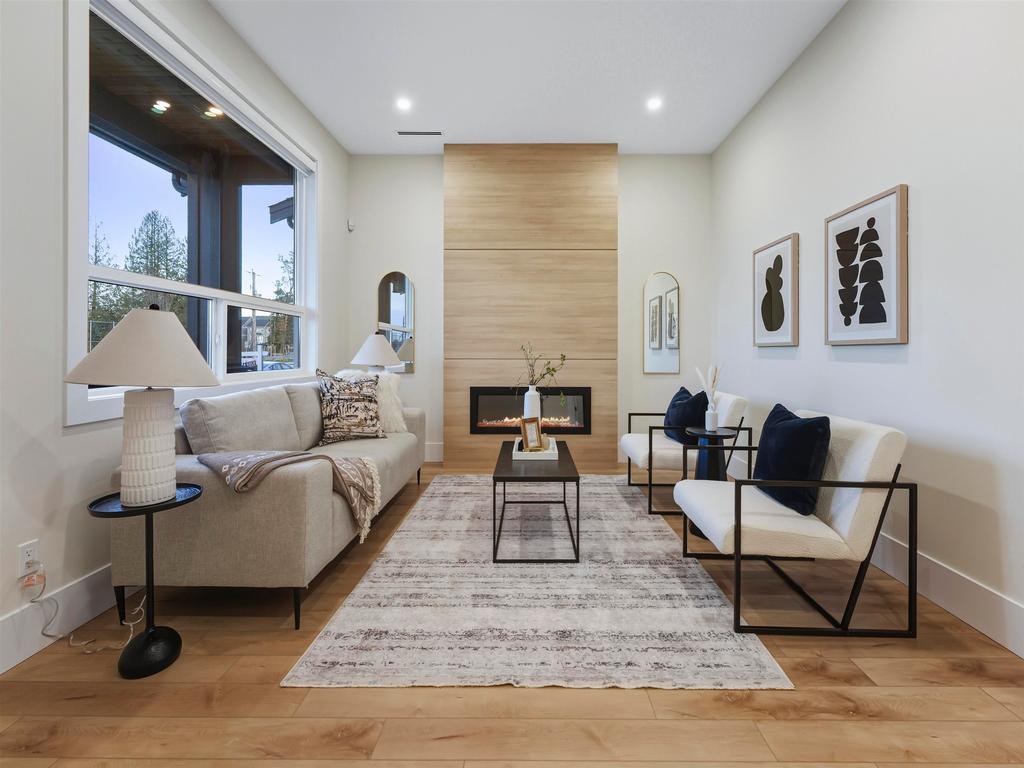 Listing Image for R3067015