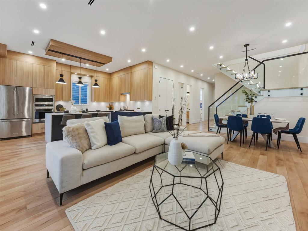 Listing Image for R3067015