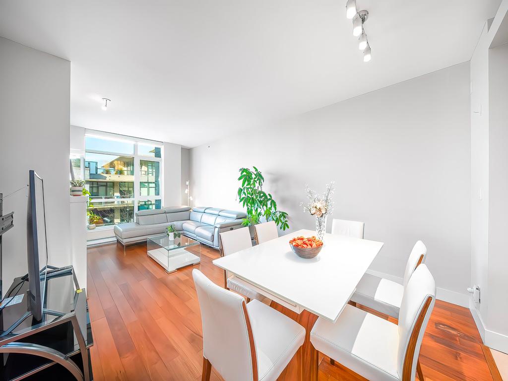 Listing Image for R3067021