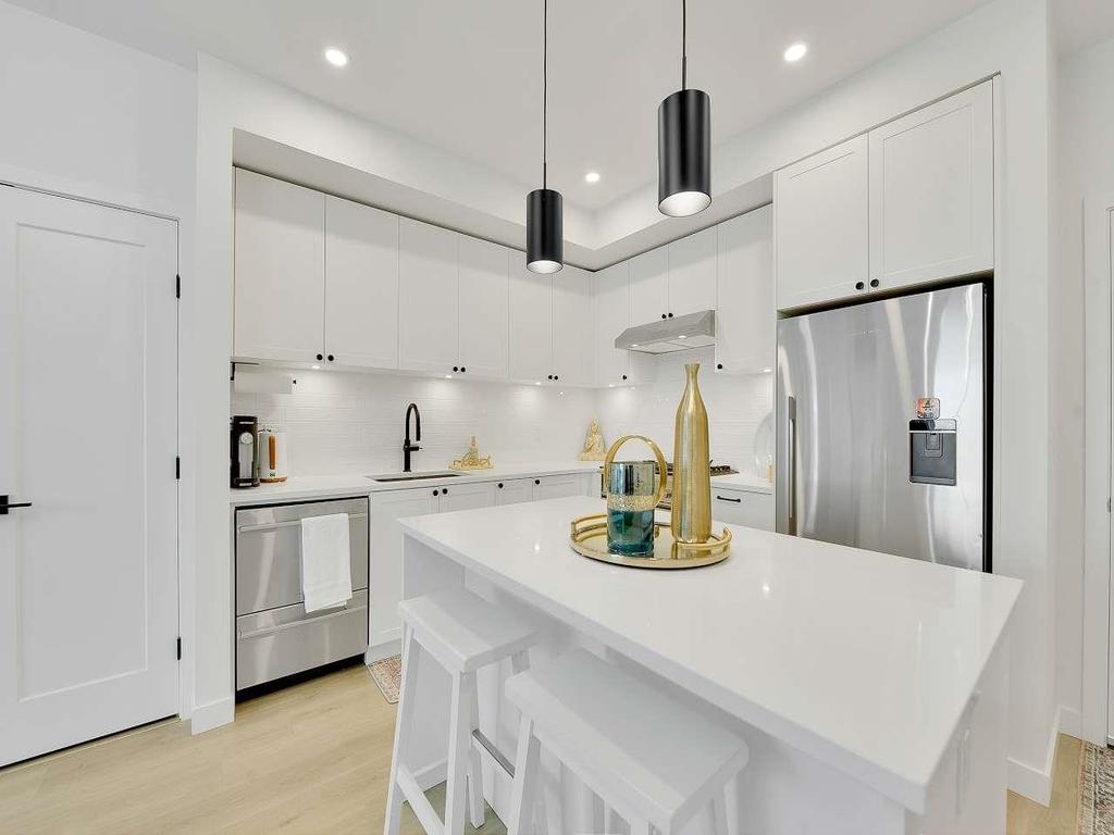 Listing Image for R3067055