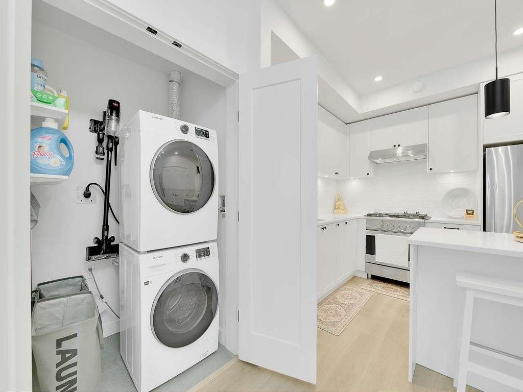 Listing Image for R3067055