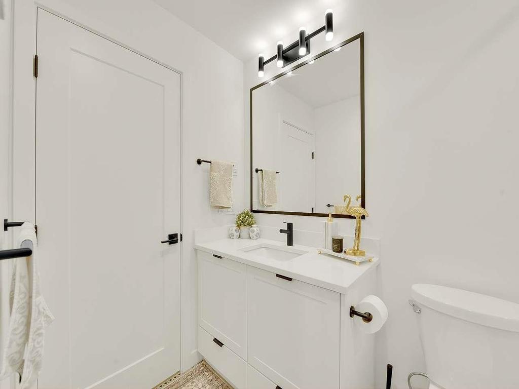 Listing Image for R3067055