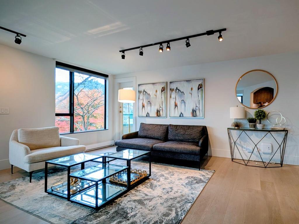 Listing Image for R3067073