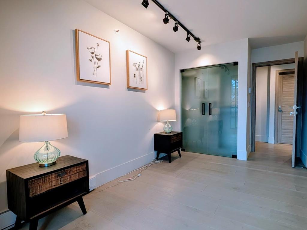 Listing Image for R3067073