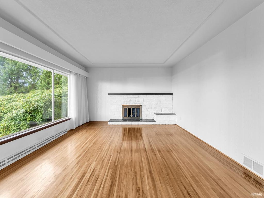 Listing Image for R3067089