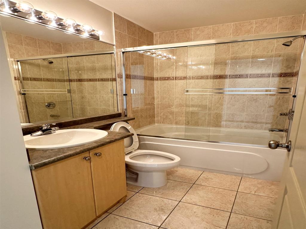 Listing Image for R3067091