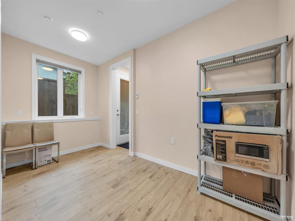 Listing Image for R3067126