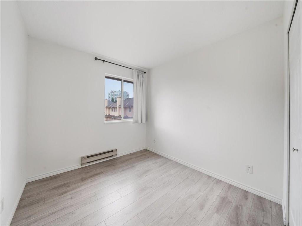 Listing Image for R3067165