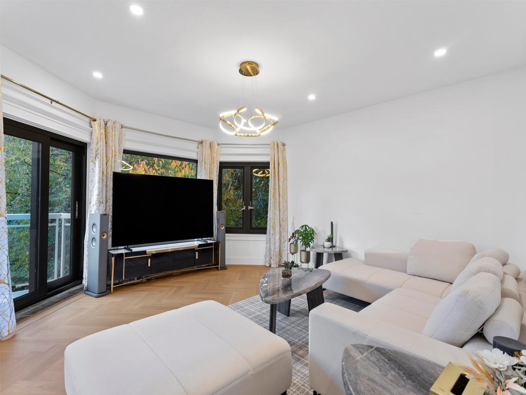 Listing Image for R3067225