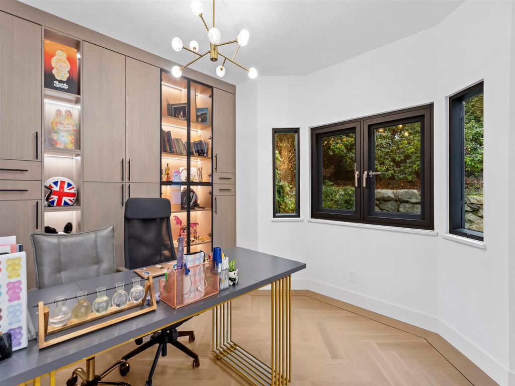 Listing Image for R3067225