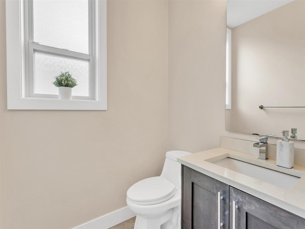 Listing Image for R3067236