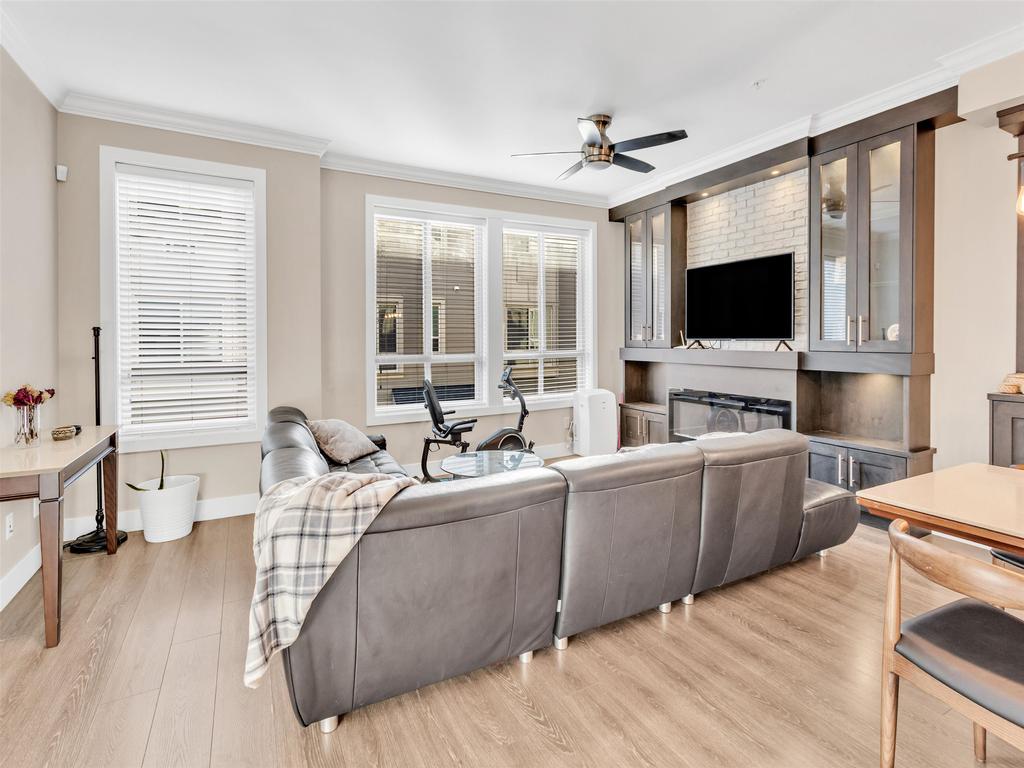 Listing Image for R3067236