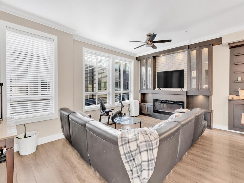 Listing Image for R3067236