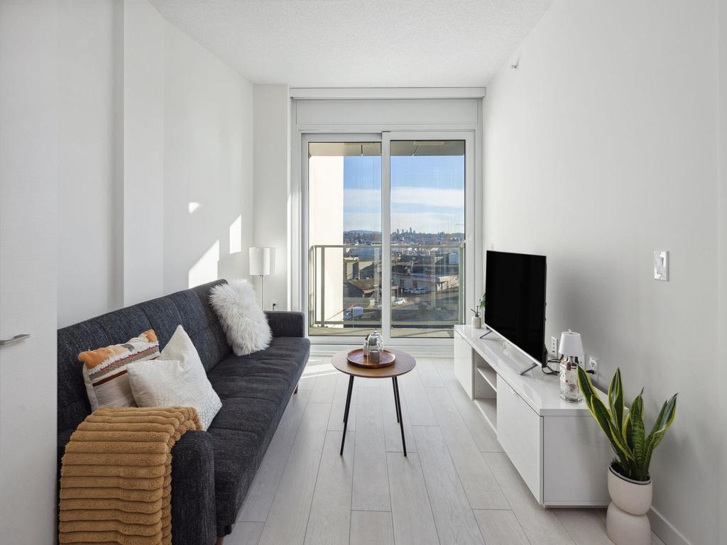 Listing Image for R3067530