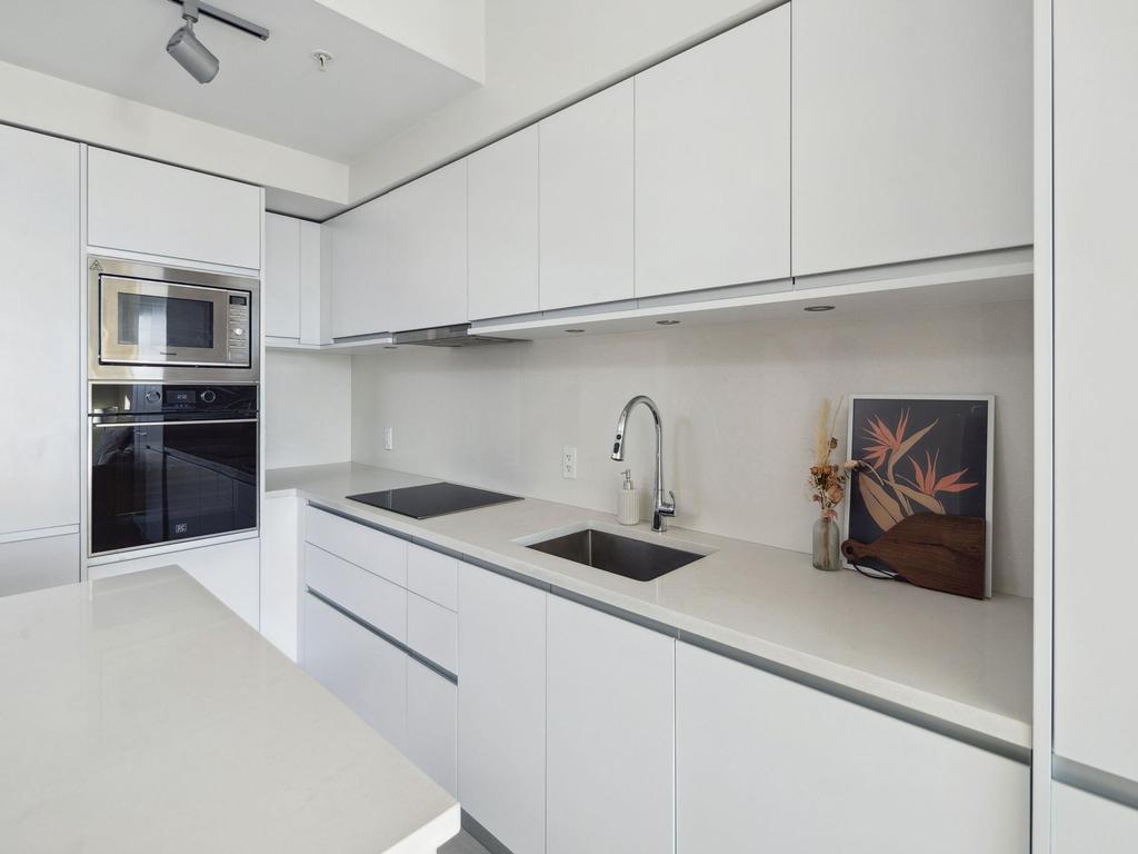 Listing Image for R3067530