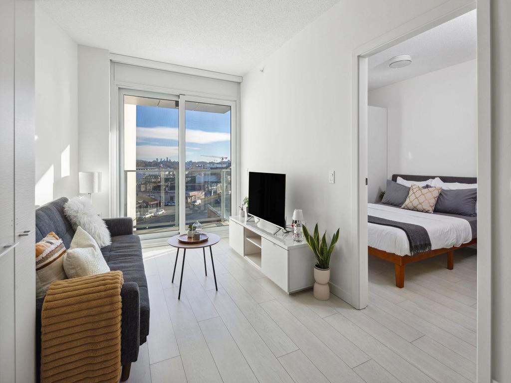 Listing Image for R3067530