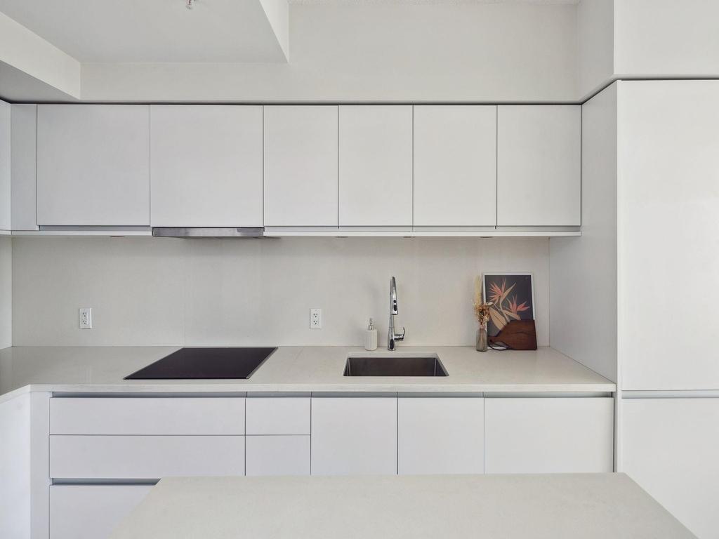 Listing Image for R3067530