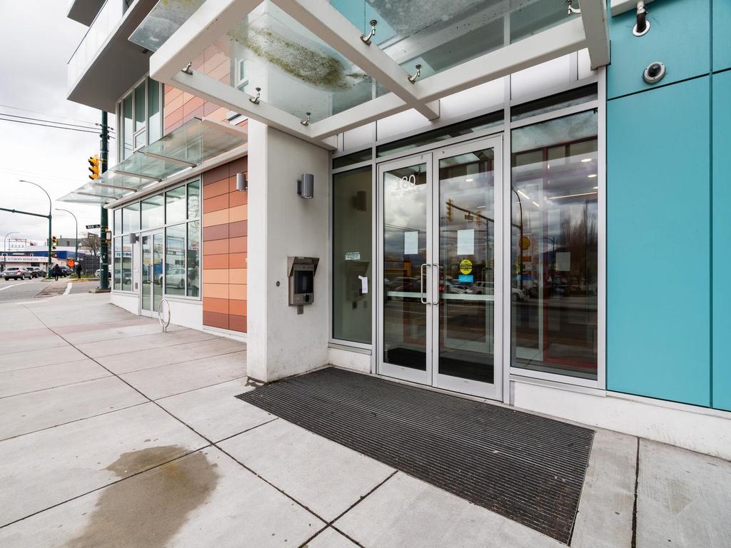 Listing Image for R3067530