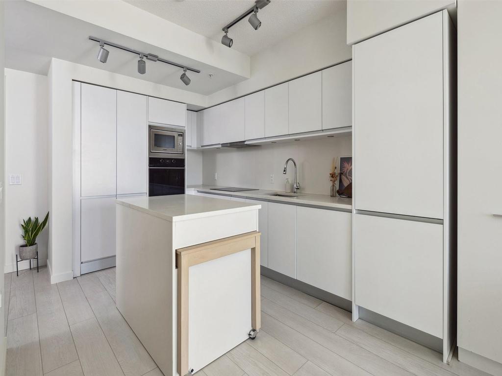 Listing Image for R3067530