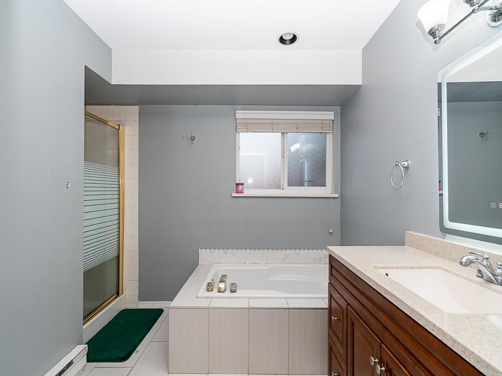 Listing Image for R3067654