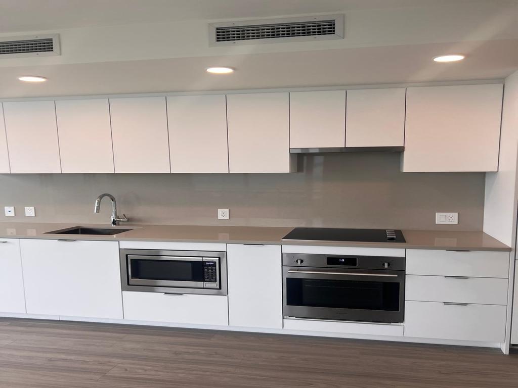 Listing Image for R3067672