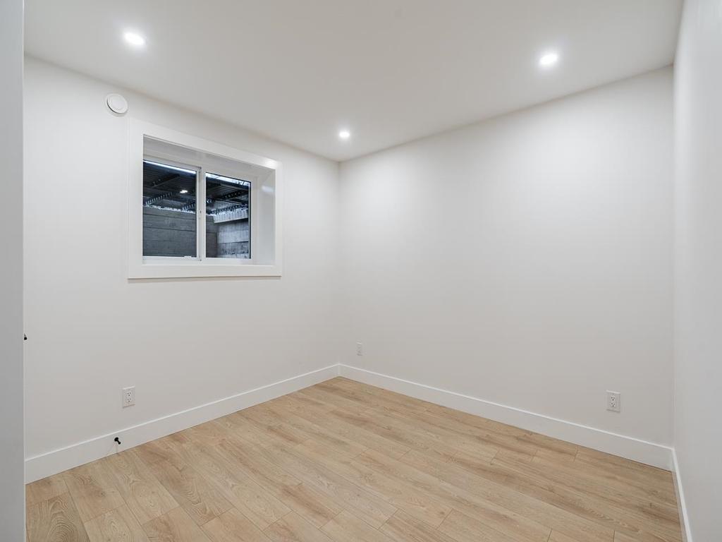 Listing Image for R3067837