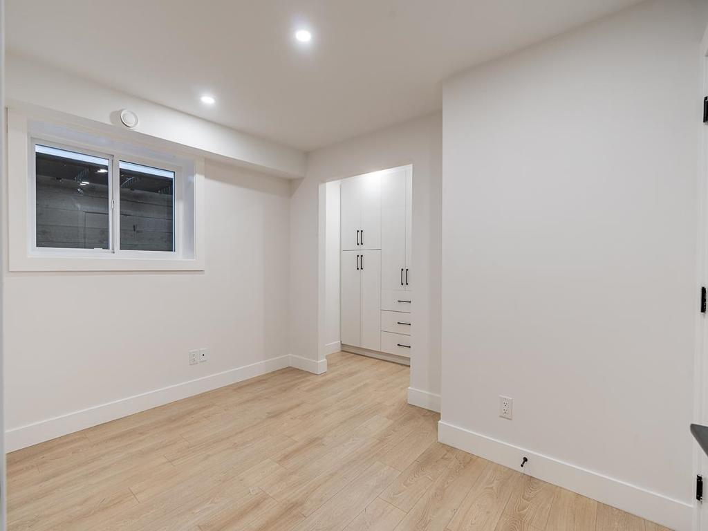 Listing Image for R3067837