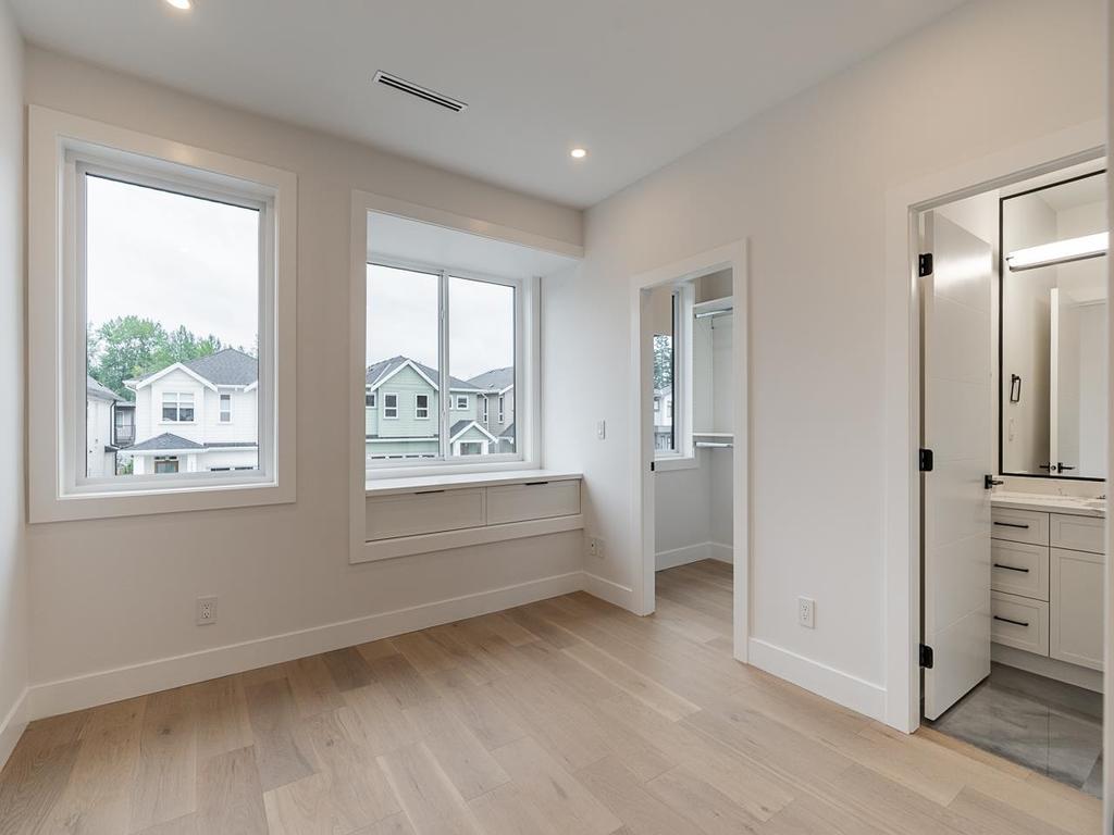 Listing Image for R3067837