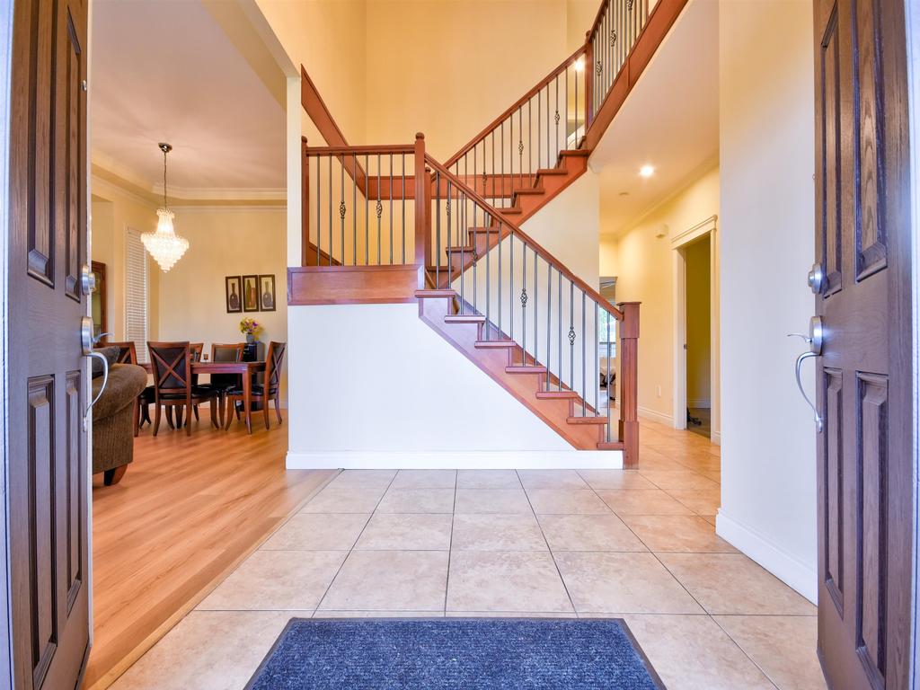 Listing Image for R3067954