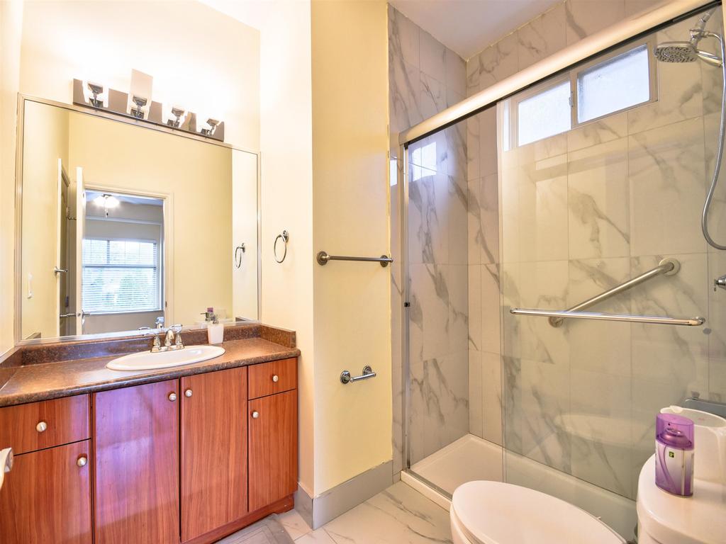 Listing Image for R3067954