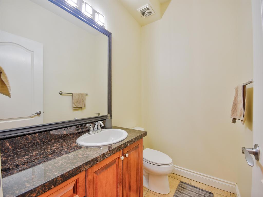 Listing Image for R3067954