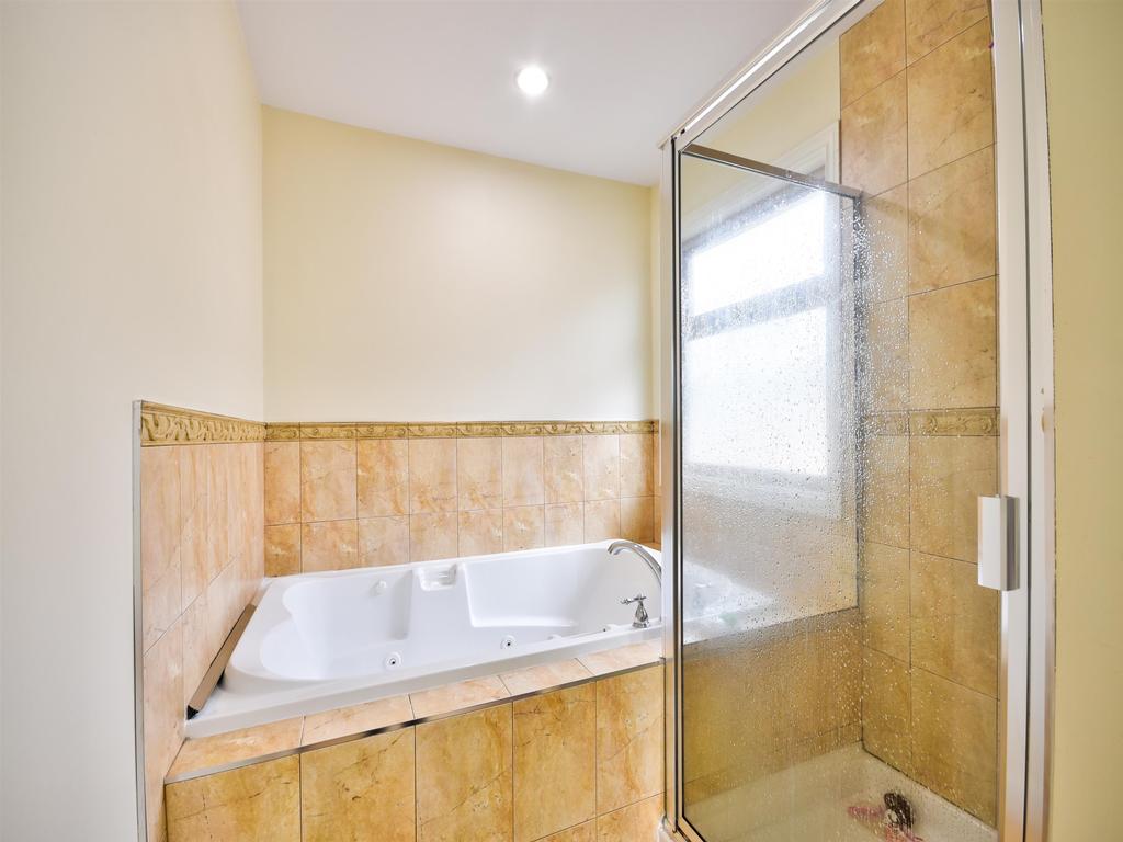 Listing Image for R3067954